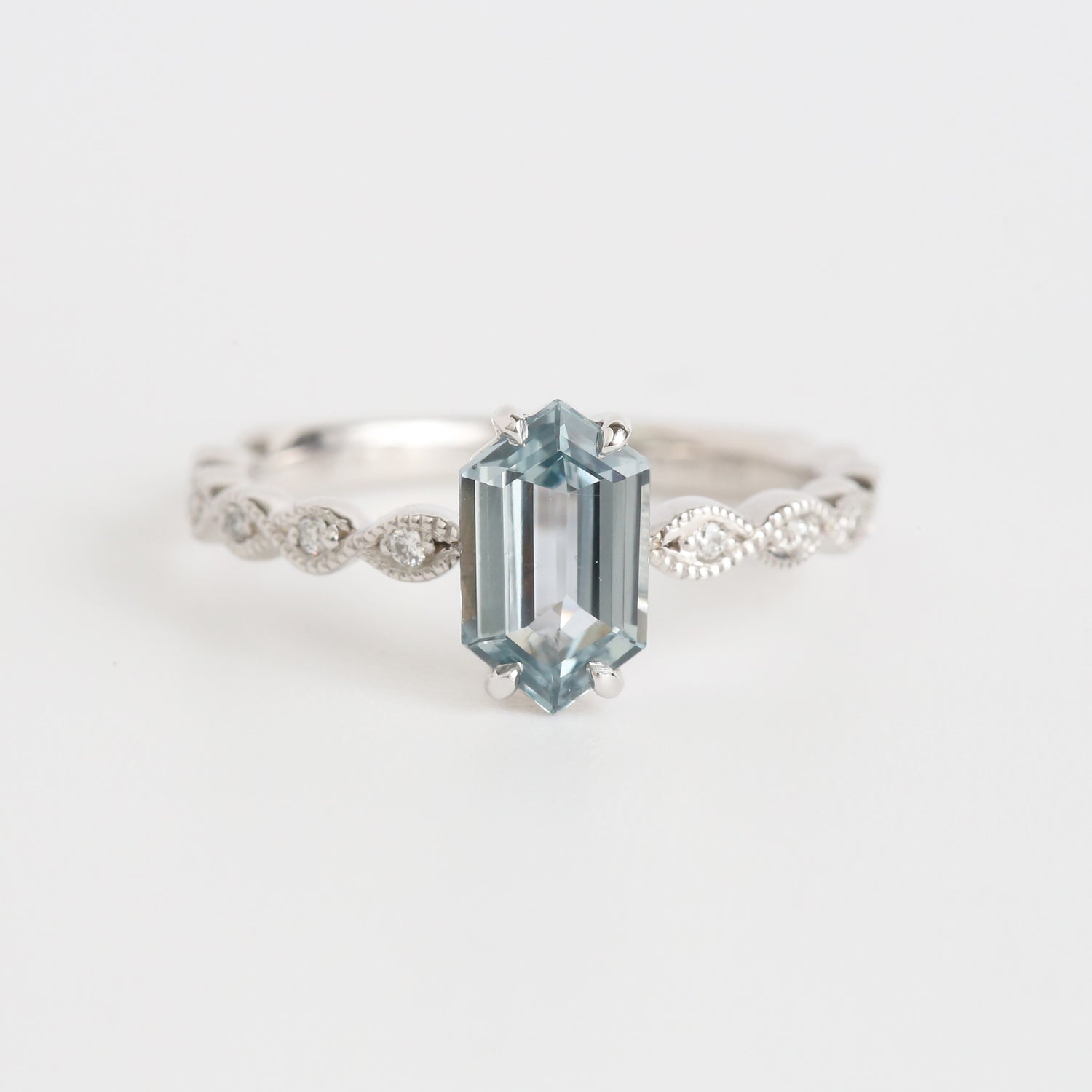 Leaf Sapphire Ring