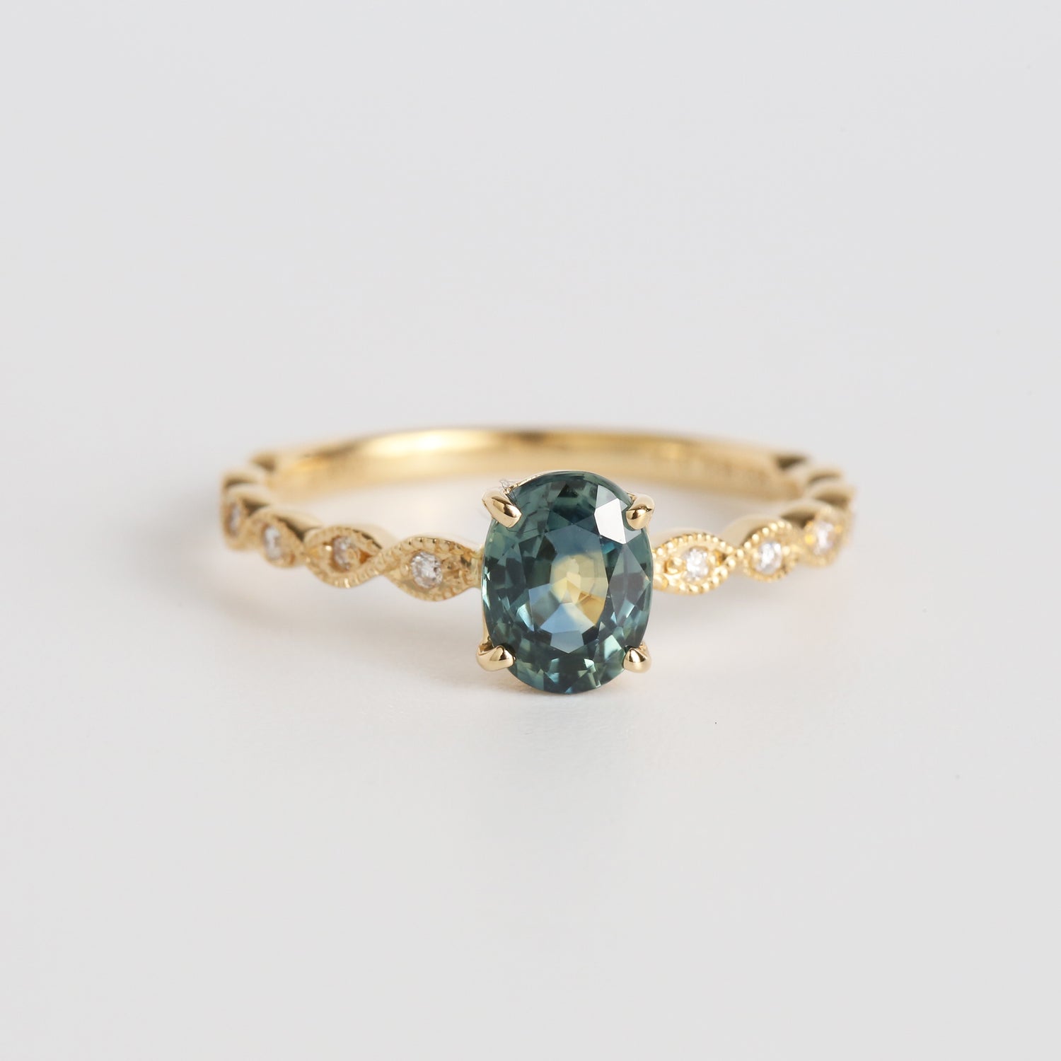 Verdure | Green Sapphire Ring