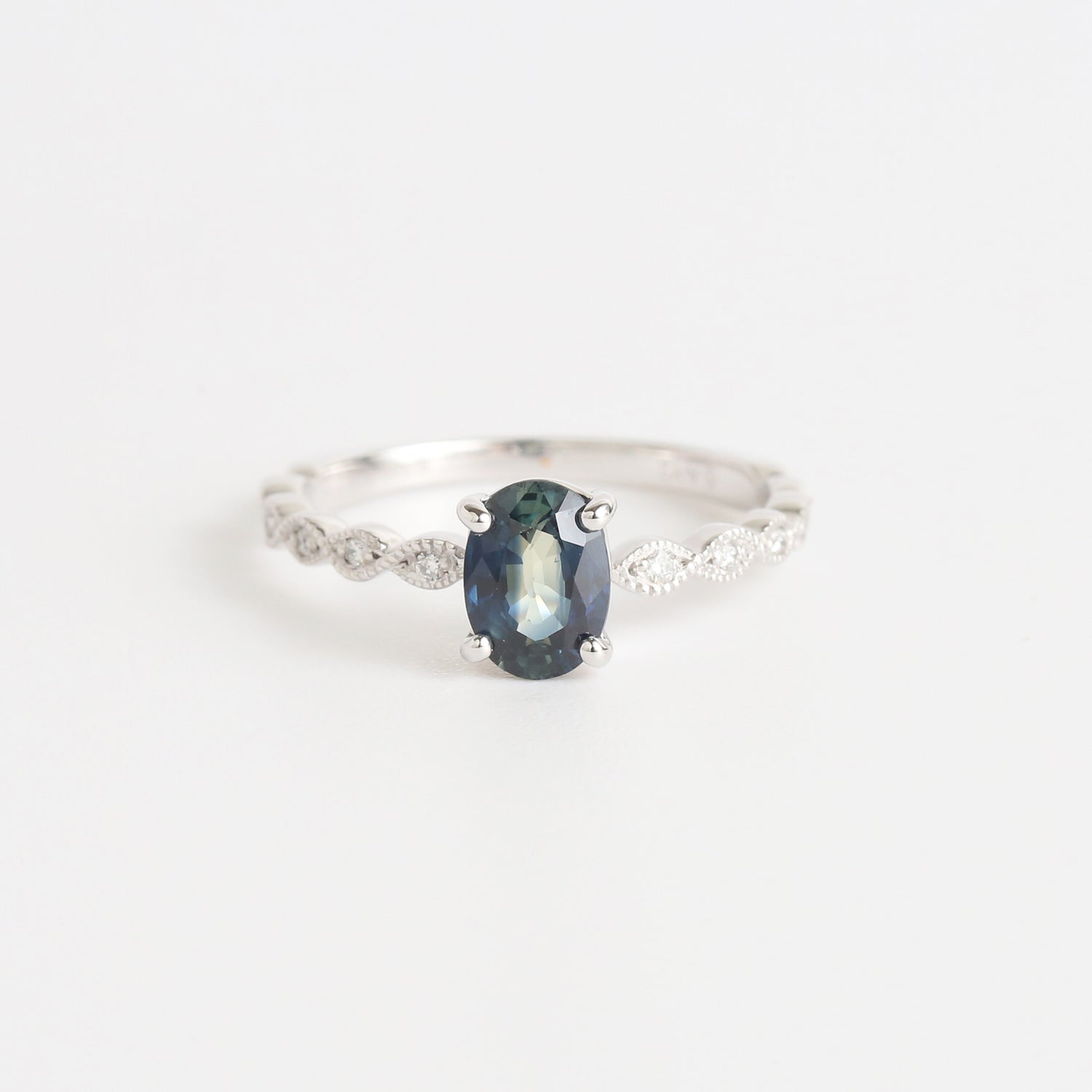 Leaf Ring | Bule Sapphire