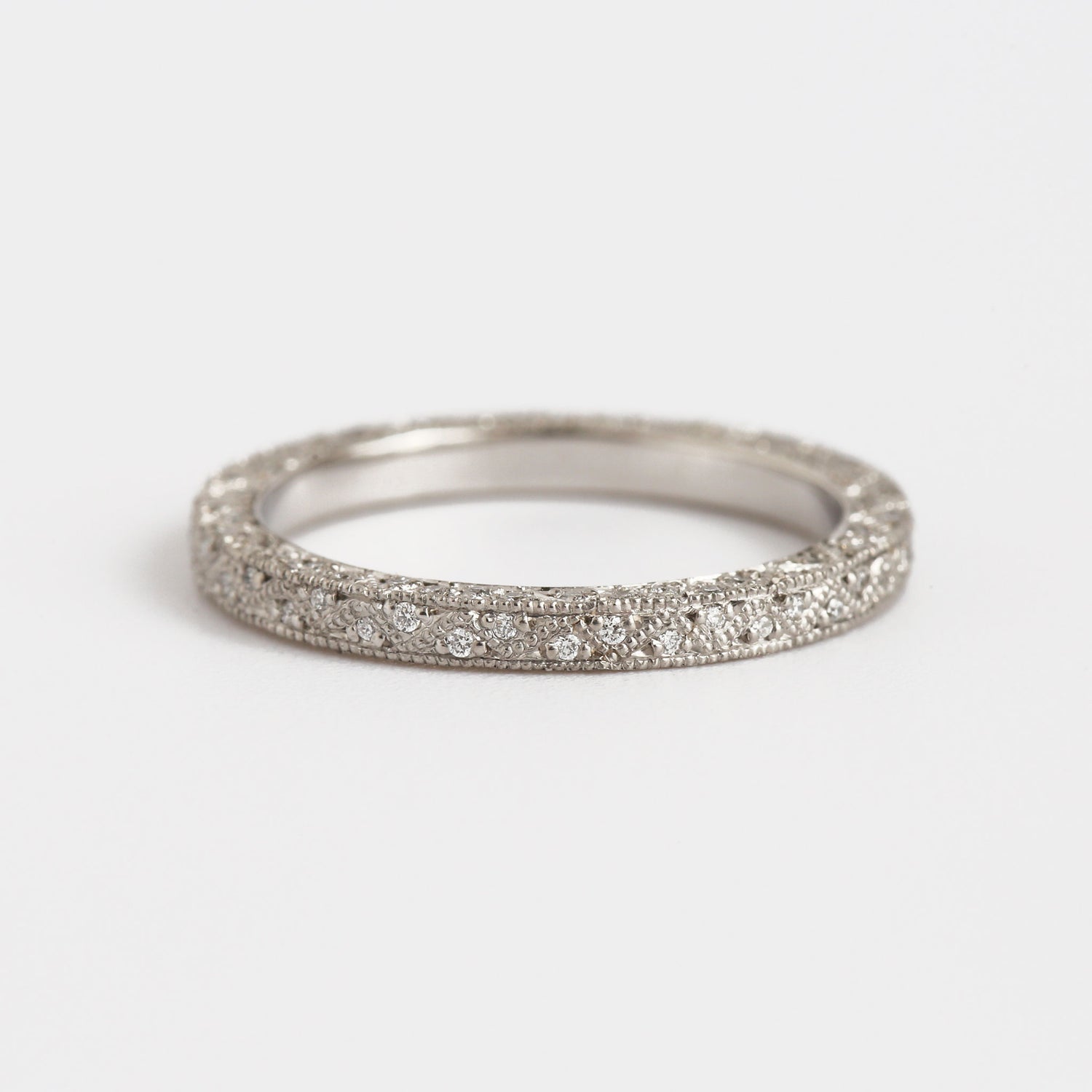 Le Marais | Three Sides Eternity Ring