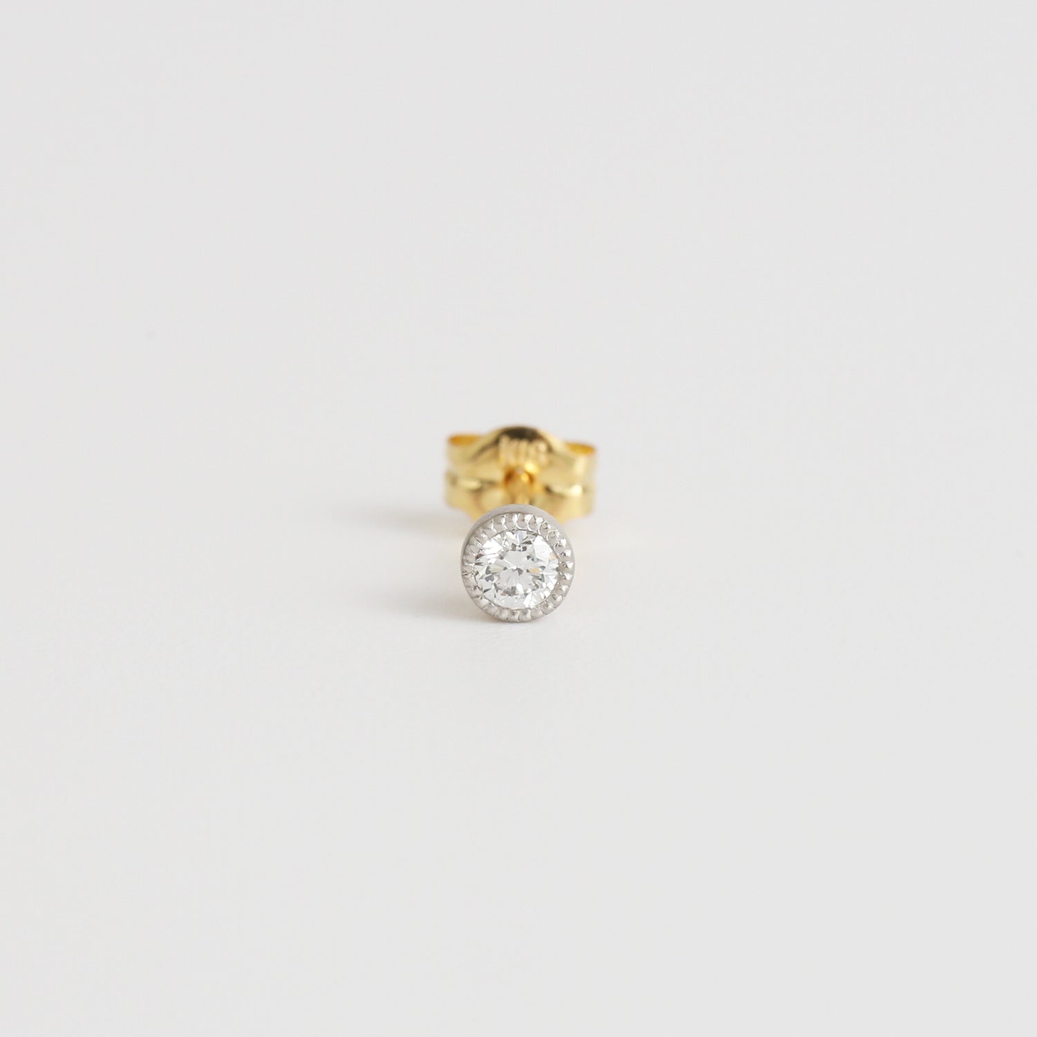 Grace Stud | Diamond Stud Pierce | Brilliant 0.07ct