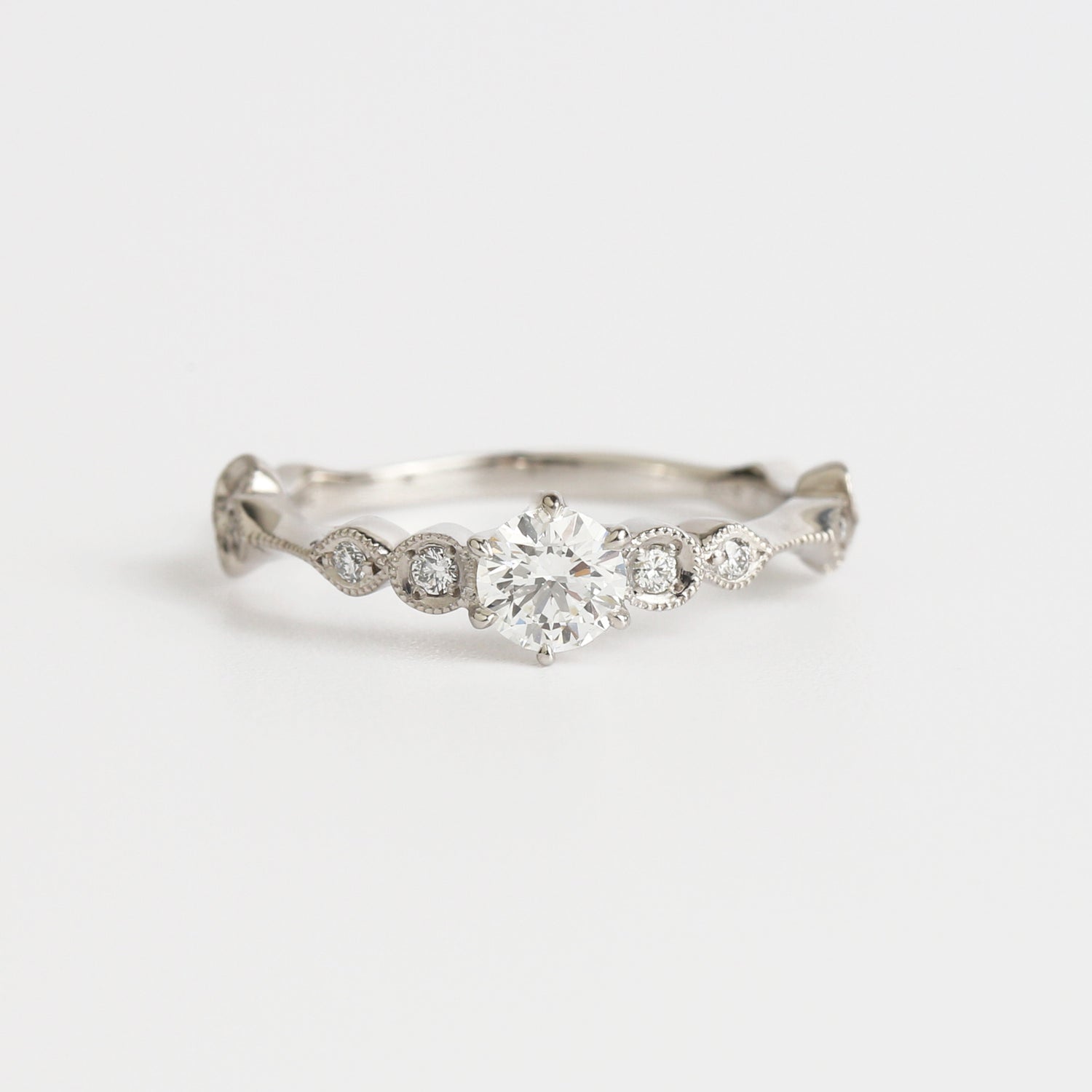 Grassland Bride | Engagement Diamond Ring