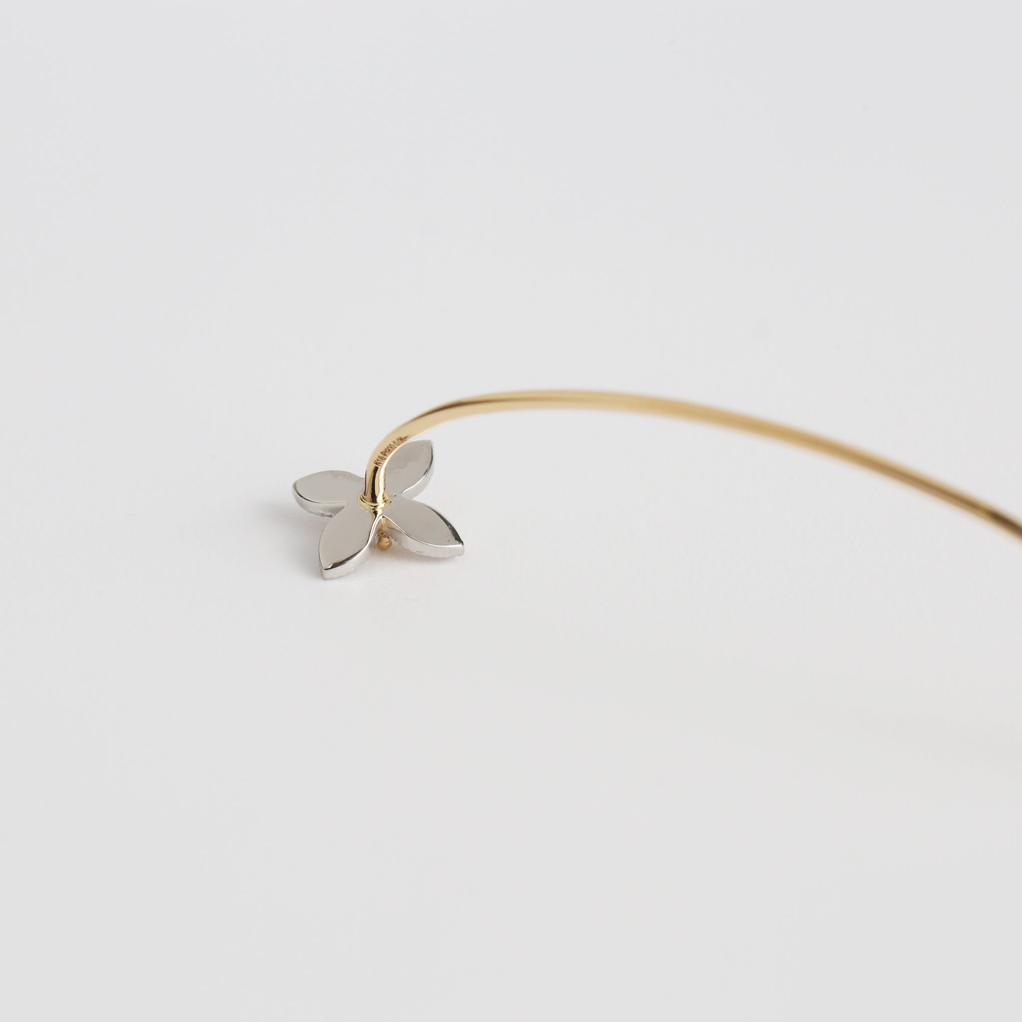 特選品‼️限定❣️希少品、高氷種儚い妖紫色18k中国結ピアス　鑑定書付き 18金ゴールド-華奢シンプルピアス「ル・シエルターコイズフック